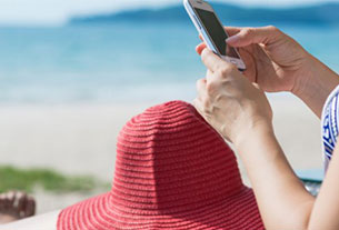 Despite promise, travel bookings on mobile devices still lagging
