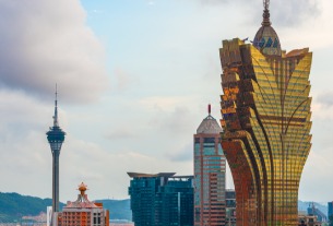 Macao opens up to foreigners on the Chinese Mainland