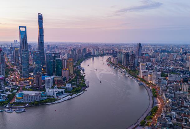 Shanghai launches summer tourist campaign to boost international appeal