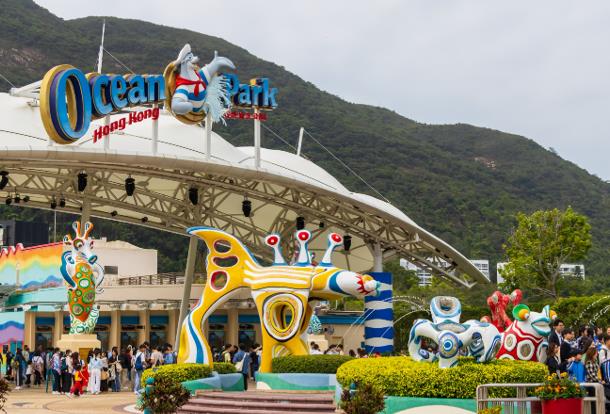 Ocean Park Hong Kong posts annual loss despite record visitors and revenue